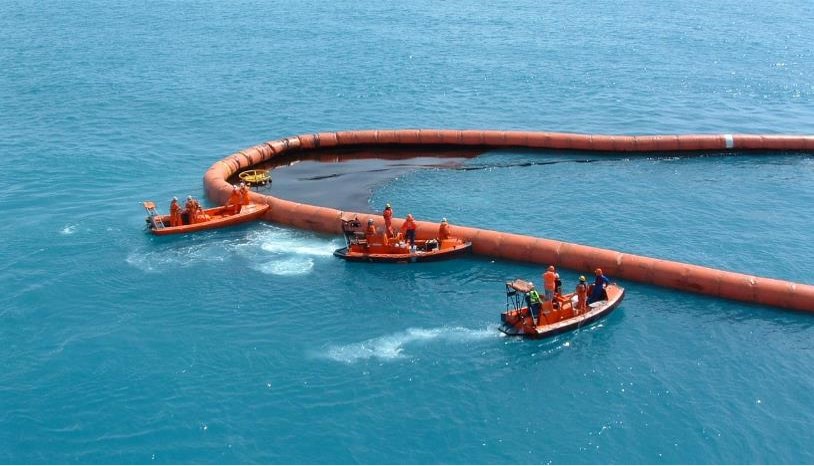 Made-to-measure PVC membranes