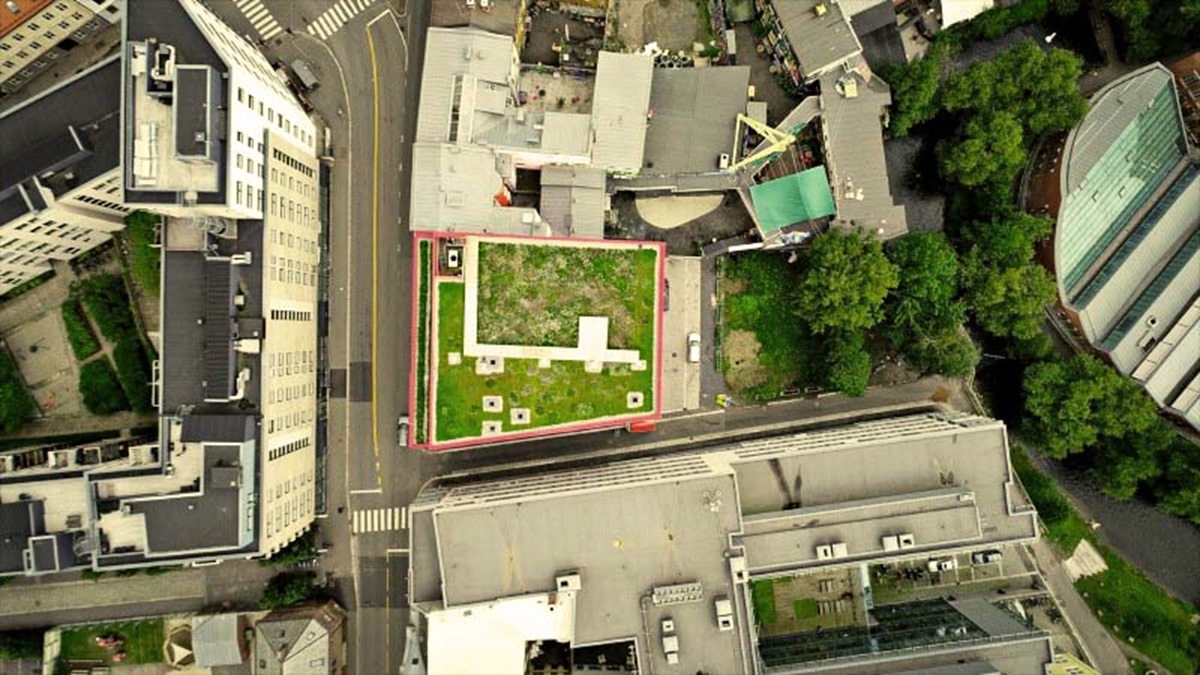Protan BlueProof Green - Überwasserhantiering mit einem grünen Garten
